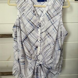 Apt. 9 Women's Blue and White Plaid Top
